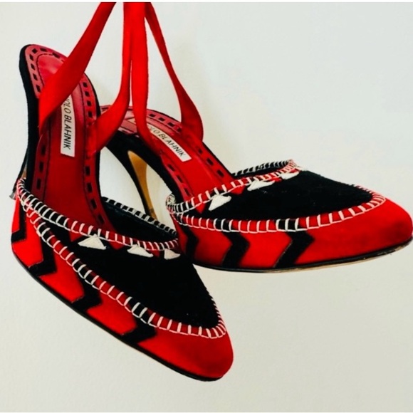 Manolo Blahnik Red and Black Patterned Suede snd Leather Heels Authentic - Picture 3 of 13